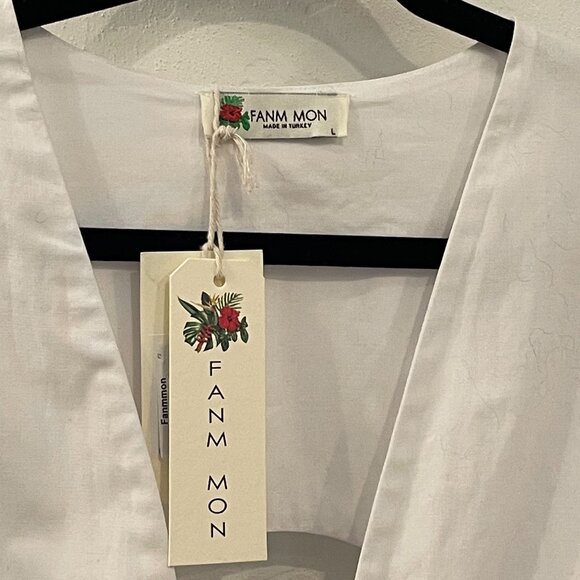 NWT Fanm Mon Larson Embroidered Butterfly Long Sleeve V-Neck White D… - Picture 7 of 12